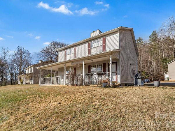 19 Rocking Porch Road, Asheville, NC 28805