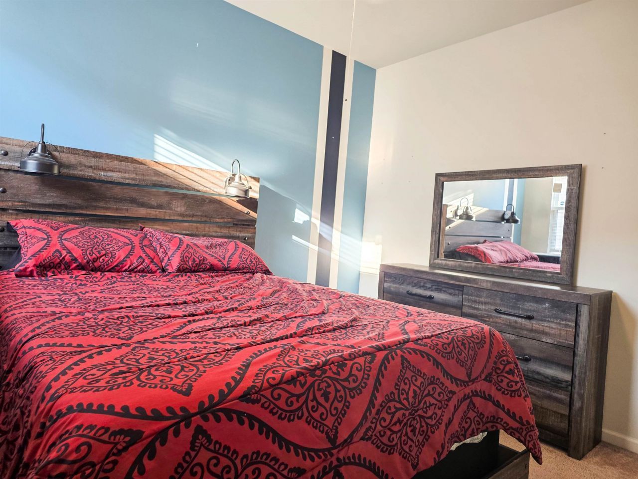 212 Legends Village Dr. Photo 7