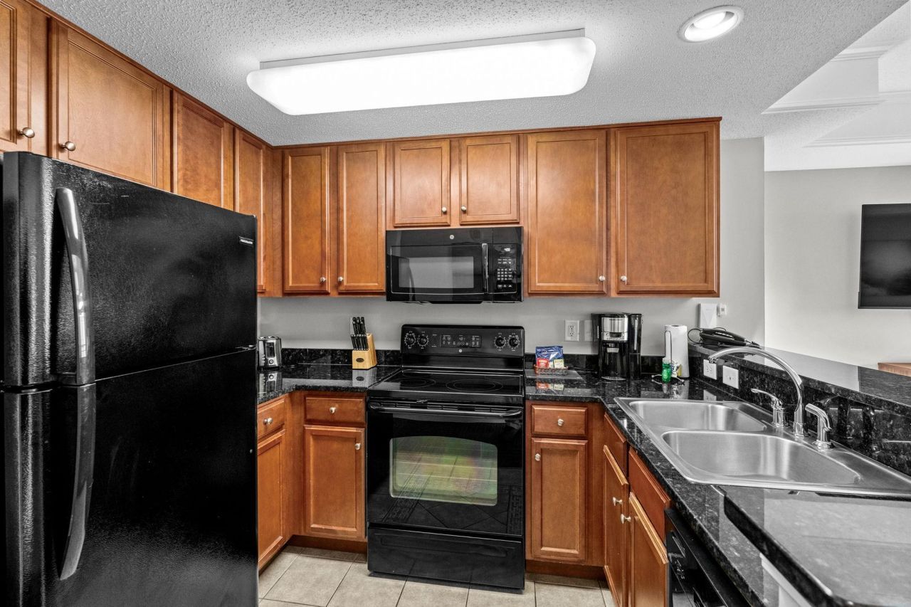 2600 N Ocean Blvd. Photo 15