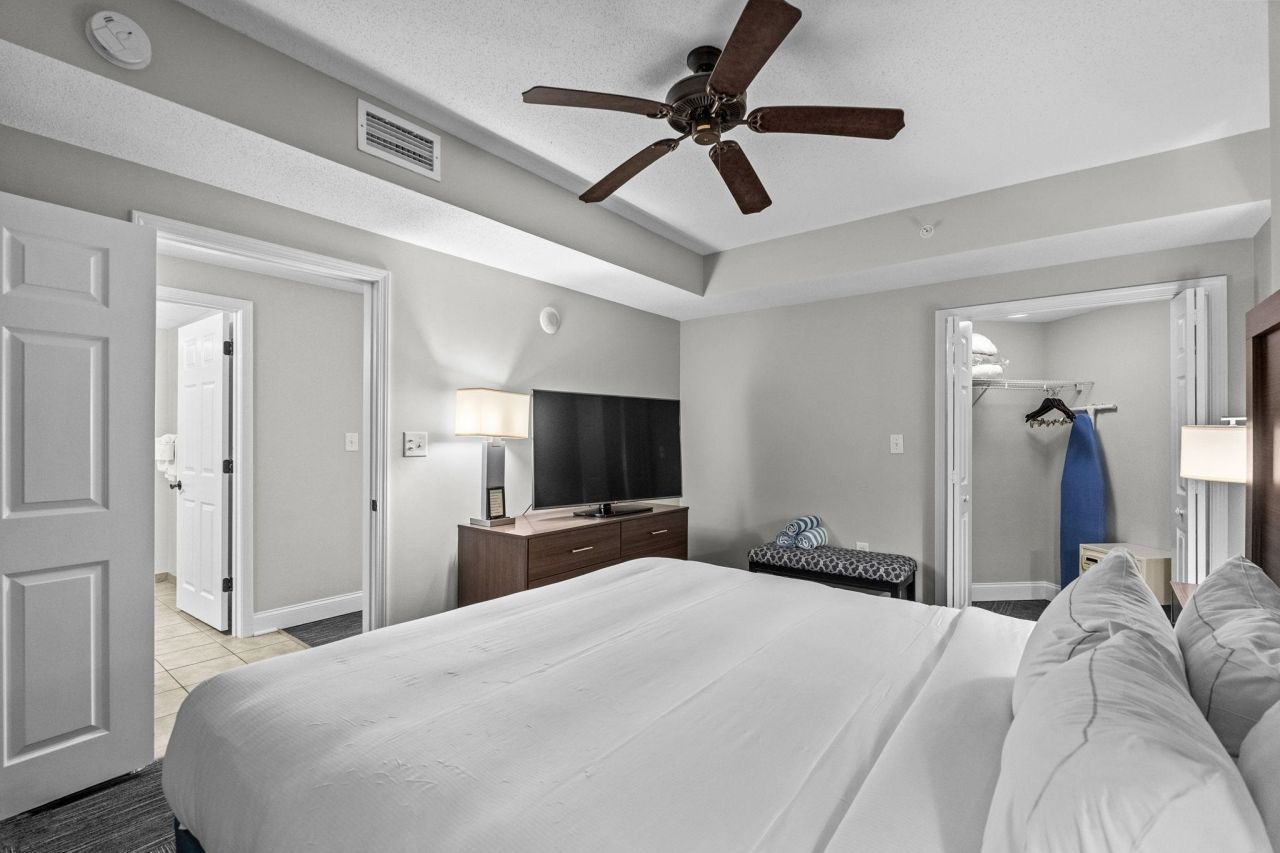 2600 N Ocean Blvd. Photo 21