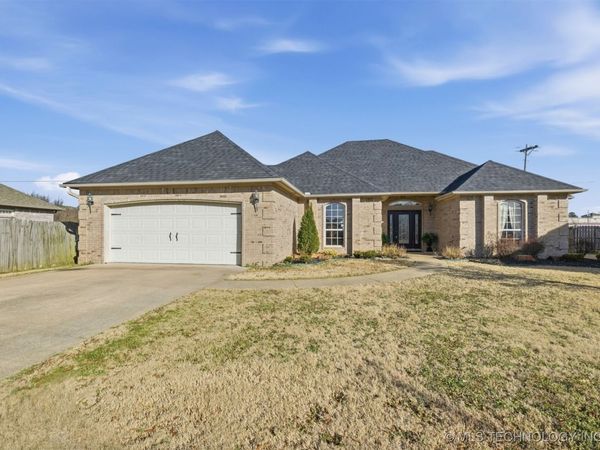 1515 Redwood Place, Tahlequah, OK 74464