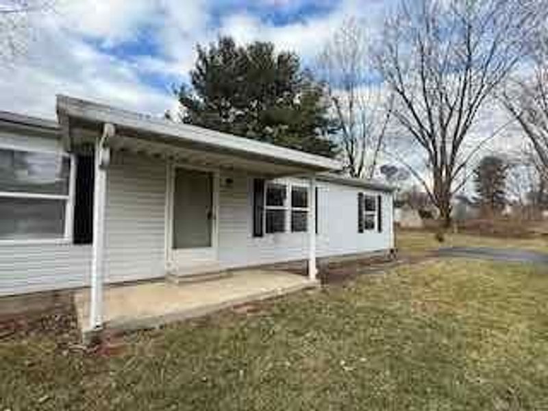 385 Grant Street, Harveysburg, OH 45032 Photo 3