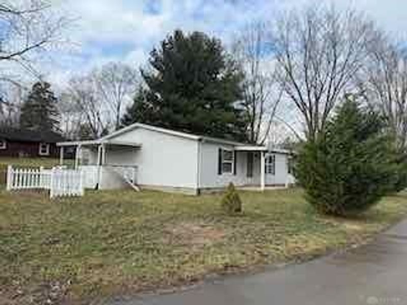 385 Grant Street, Harveysburg, OH 45032 Photo 9