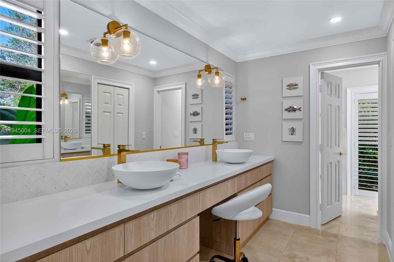 13945 Cartee Rd, Palmetto Bay, FL 33158 Photo