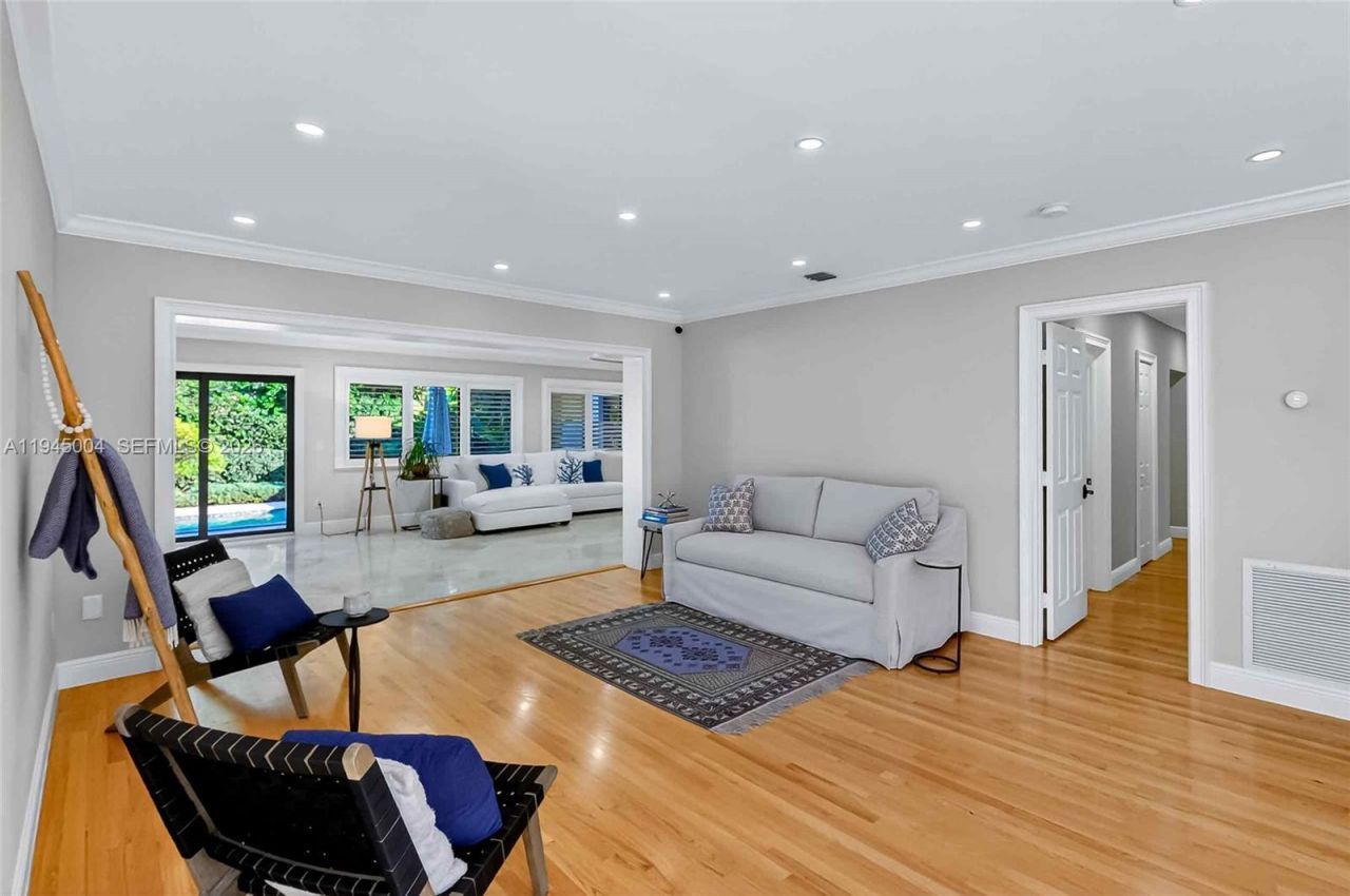 13945 Cartee Rd, Palmetto Bay, FL 33158 Photo