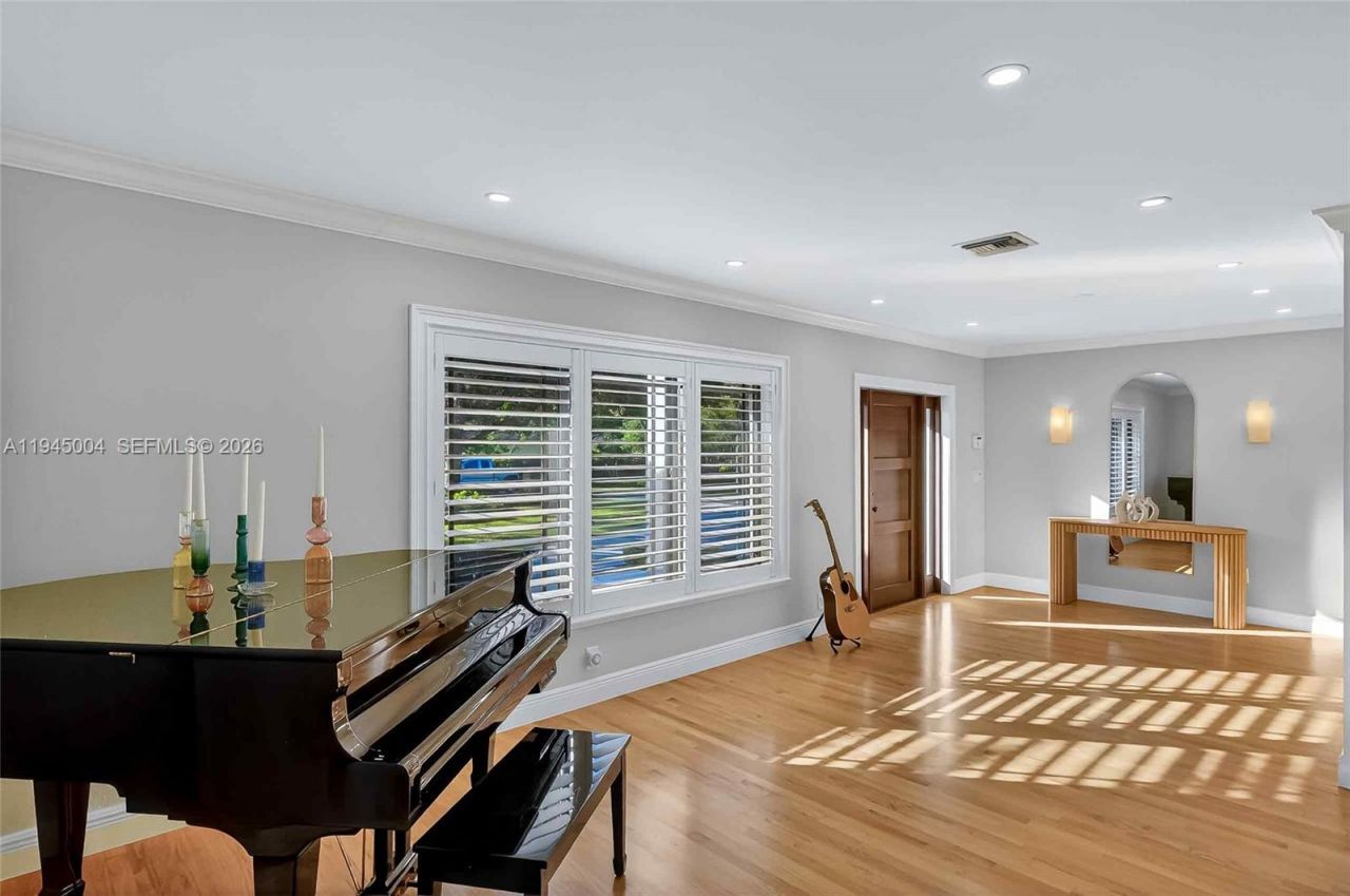 13945 Cartee Rd, Palmetto Bay, FL 33158 Photo