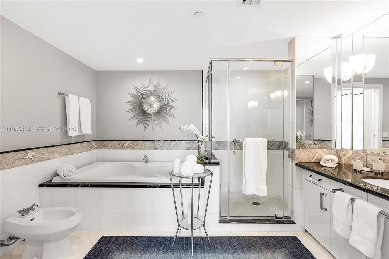 540 West Ave , Unit 2311, Miami Beach, FL 33139 Photo