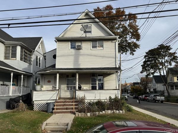 121 Harrison Avenue, Staten Island, NY 10302