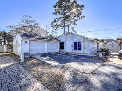 602 Myrtle Ct., North Myrtle Beach, SC 29582