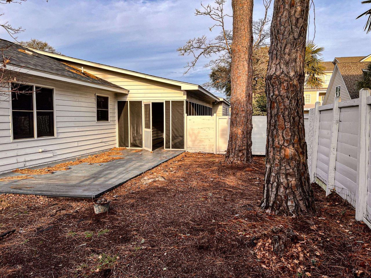 602 Myrtle Ct. Photo 17