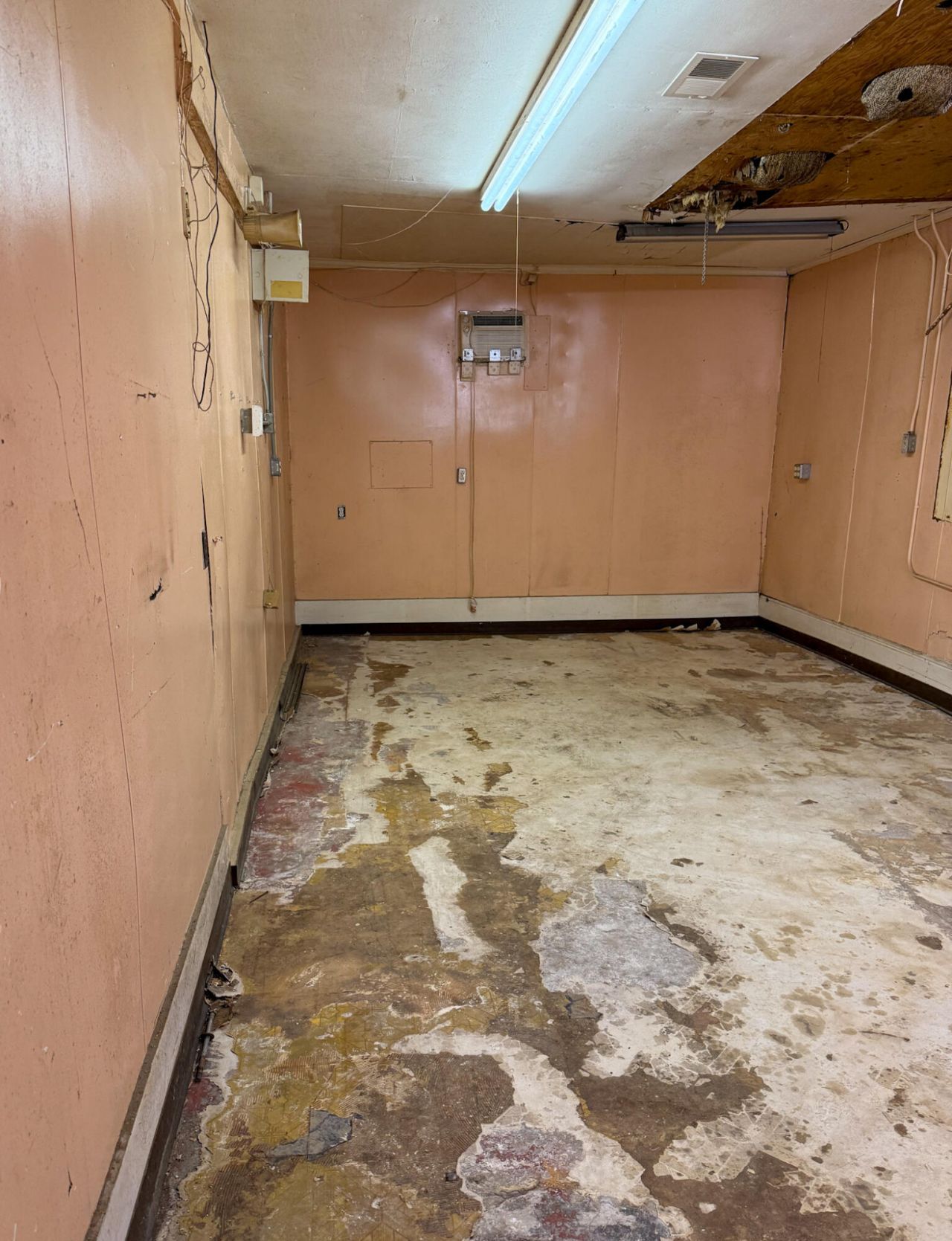 723 S Jefferies Boulevard  Photo 13