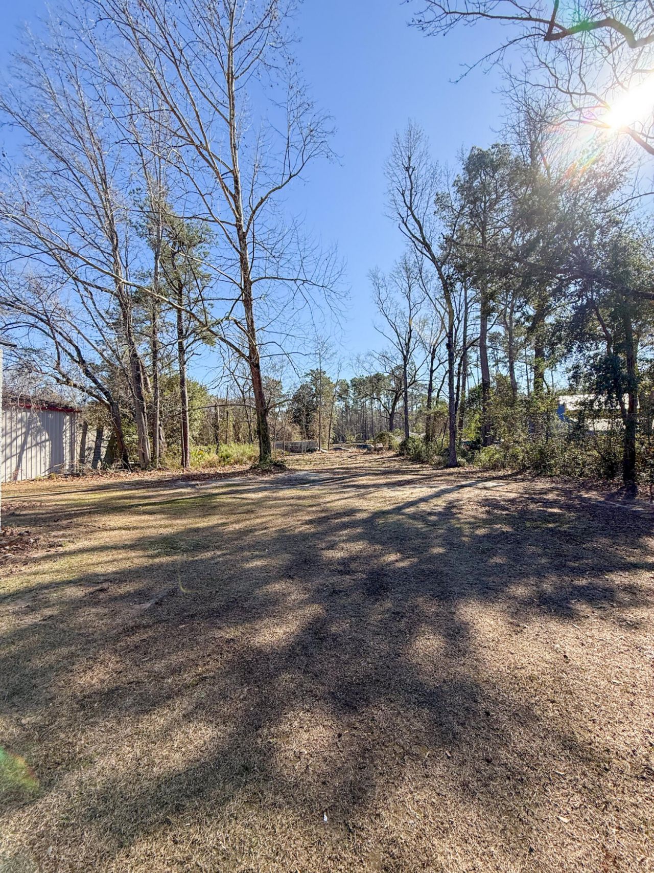 723 S Jefferies Boulevard  Photo 4