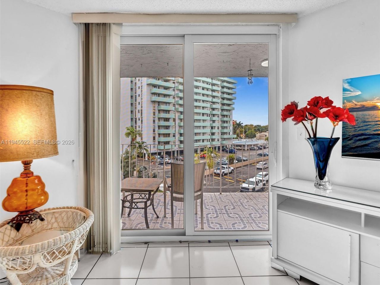 1750 W 46th St , Unit 404, Hialeah, FL 33012 Photo