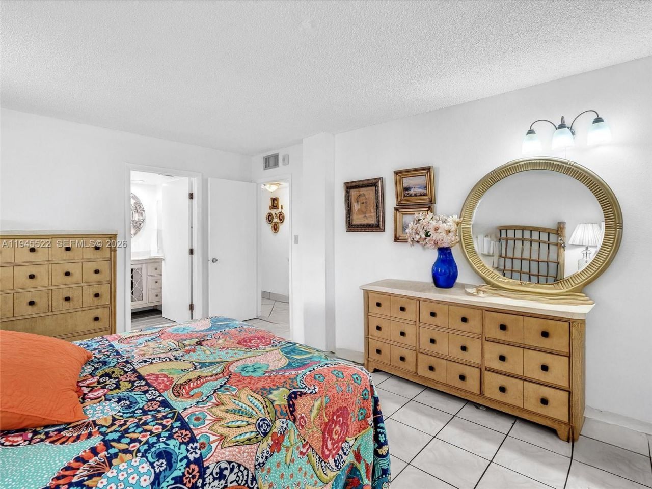 1750 W 46th St , Unit 404, Hialeah, FL 33012 Photo