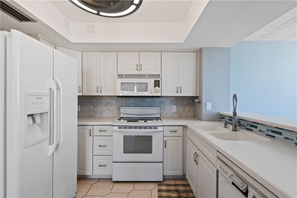2800 N Highway A1a, Unit PH01, Hutchinson Island, FL 34949 Photo