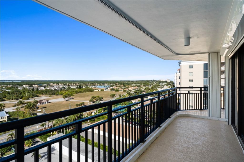 2800 N Highway A1a, Unit PH01, Hutchinson Island, FL 34949 Photo