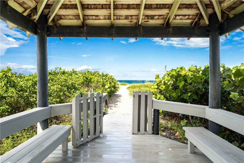 2800 N Highway A1a, Unit PH01, Hutchinson Island, FL 34949 Photo