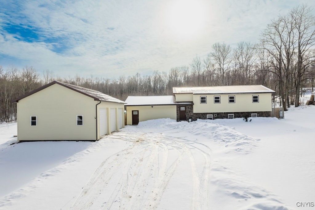 343-351 Upton Road, Pulaski, NY 13142 Main Photo