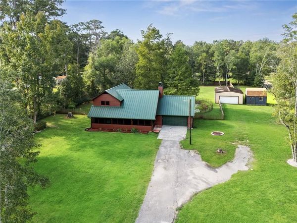 26294 CLOVERLAND Road, Lacombe, LA 70445