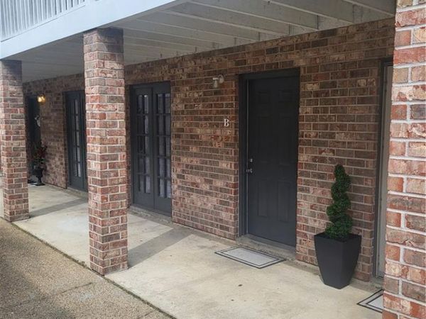 56 CARRIAGE Lane, Unit B, Destrehan, LA 70047