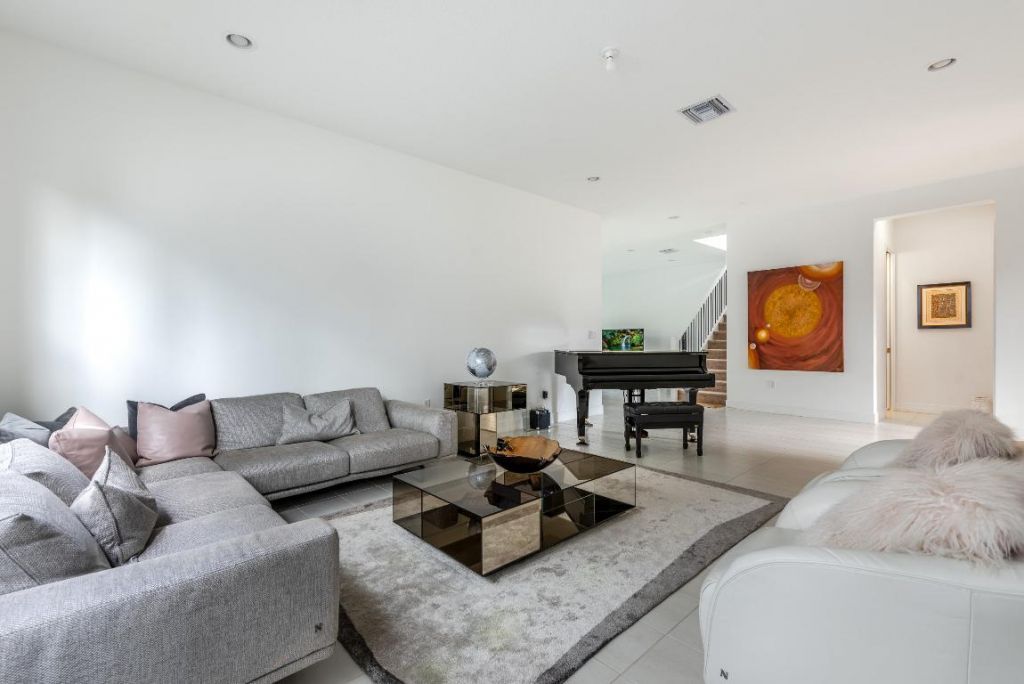 8131 Laurel Falls Drive, Boca Raton, FL 33496 Photo