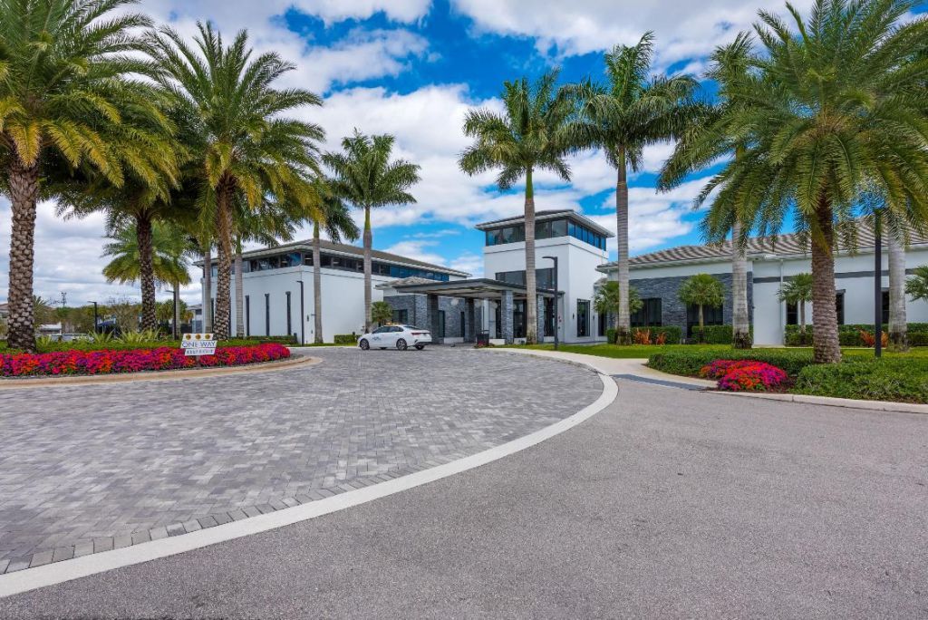 8131 Laurel Falls Drive, Boca Raton, FL 33496 Photo