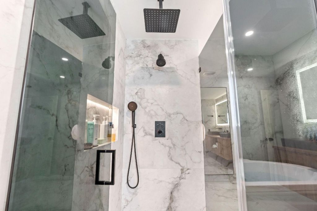 700 S Old Nob Hill Road, Plantation, FL 33324 Photo