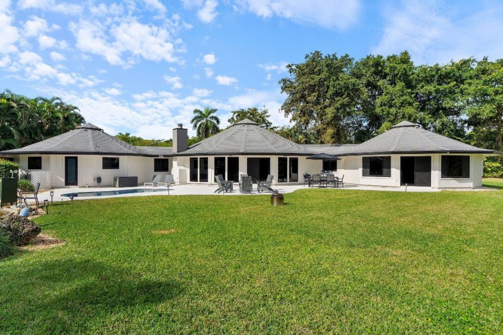 700 S Old Nob Hill Road, Plantation, FL 33324 Photo