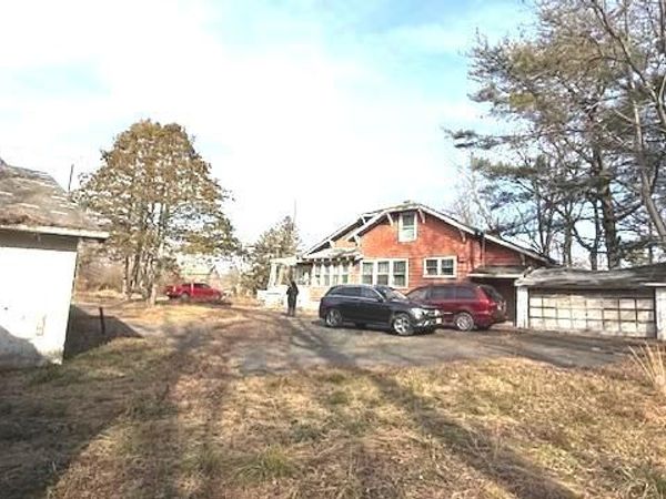 465 LAKEWOOD FARMINGDALE, HOWELL, NJ 07731