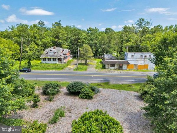 465 LAKEWOOD FARMINGDALE, HOWELL, NJ 07731