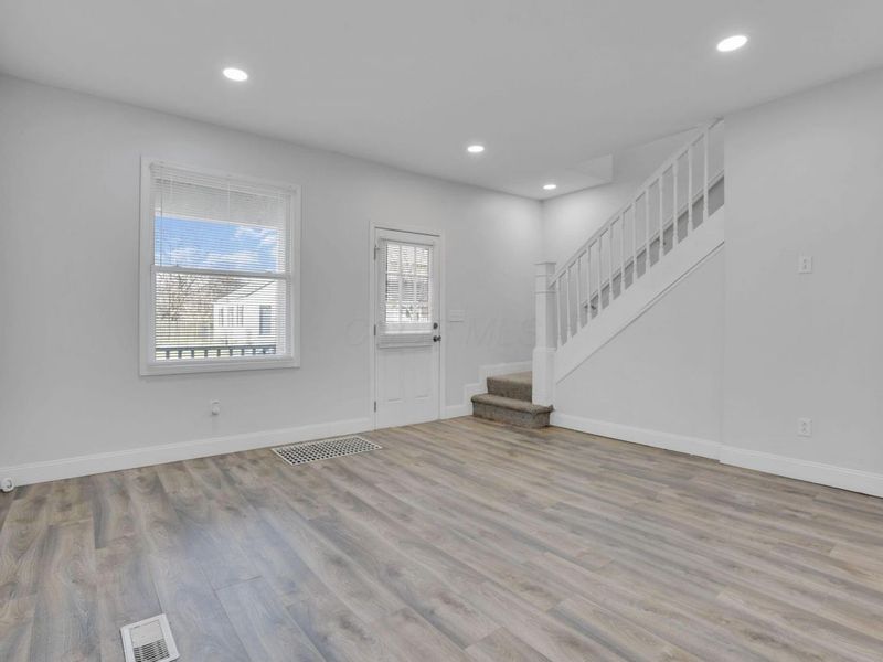 515 E Mithoff Street, Columbus, OH 43206 Photo 10