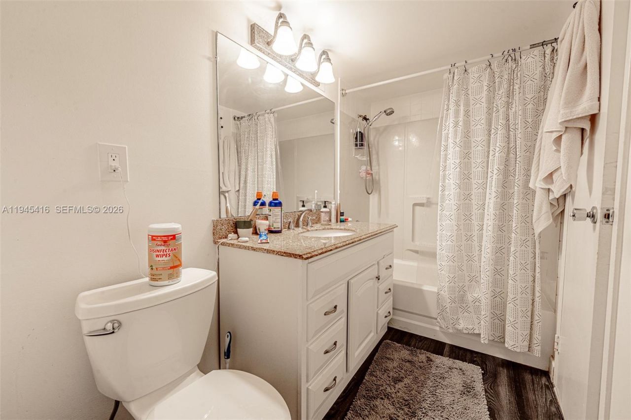 2601 NW 48th Ter, Unit 145, Lauderdale Lakes, FL 33313 Photo