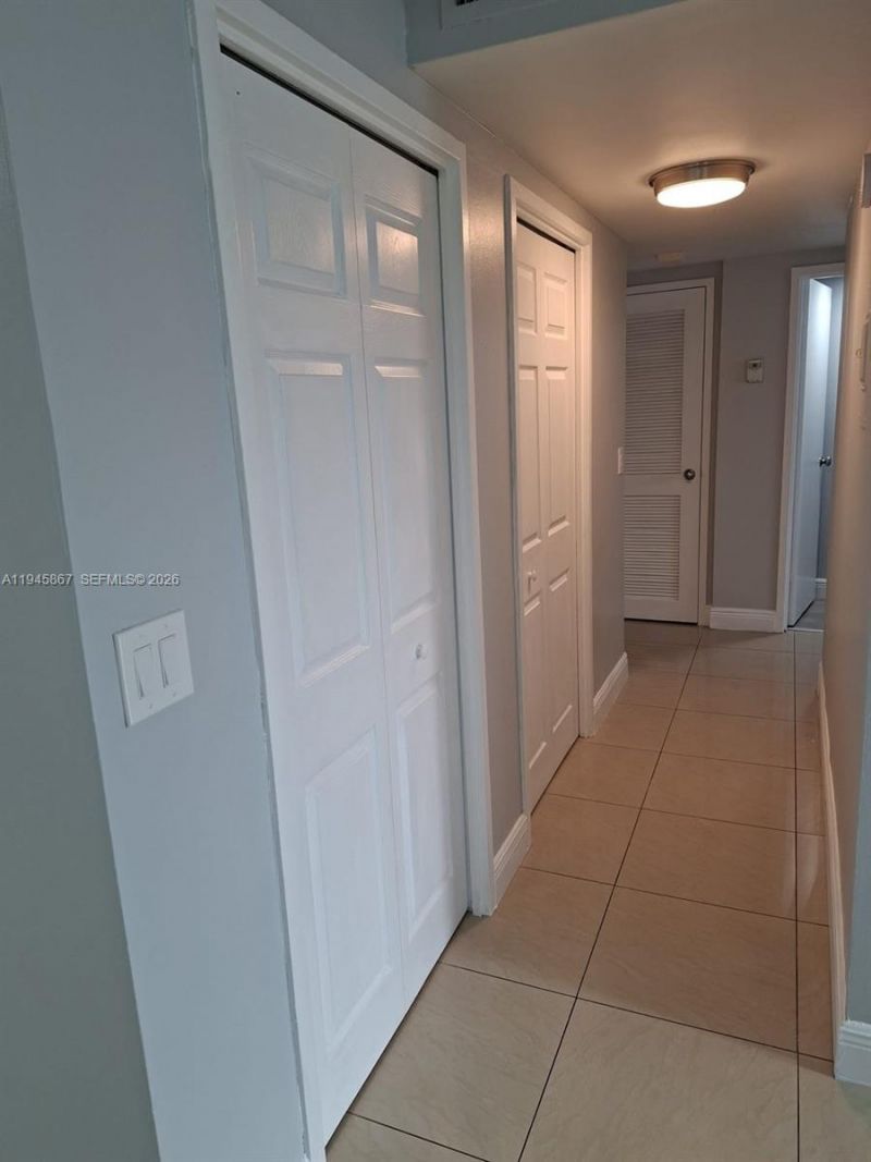 301 Golden Isles Dr, Unit 205, Hallandale Beach, FL 33009 Photo