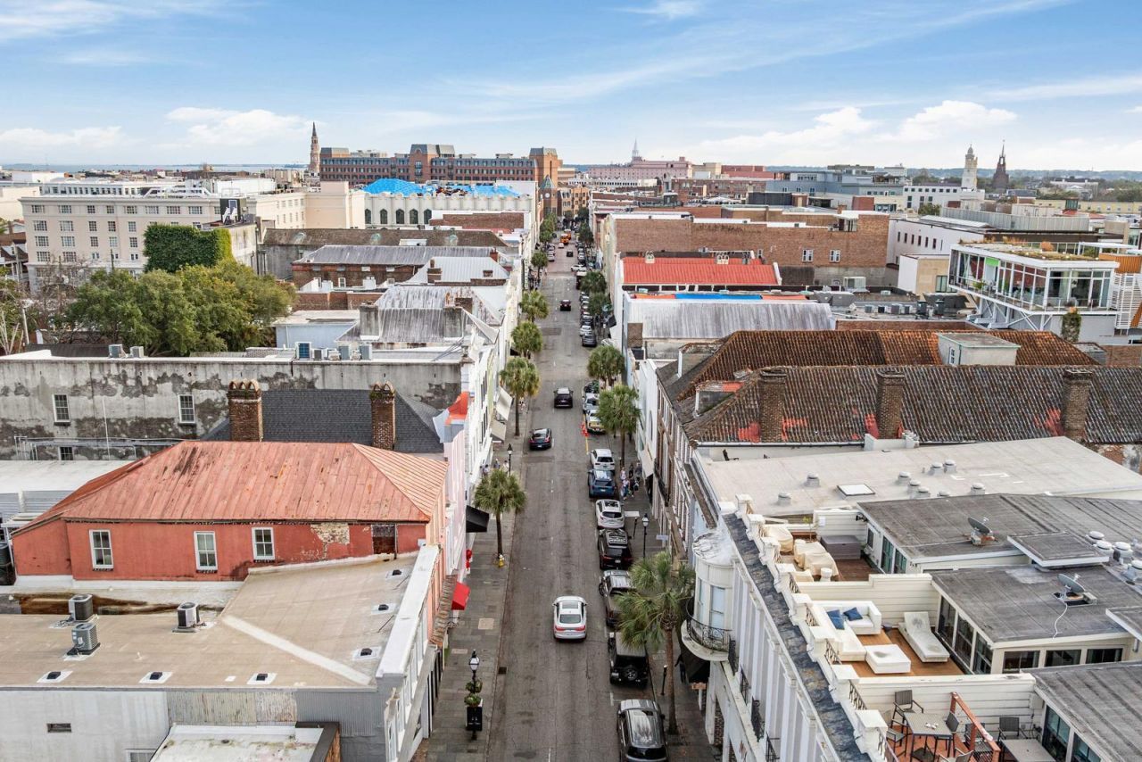 21 George Street Photo 36