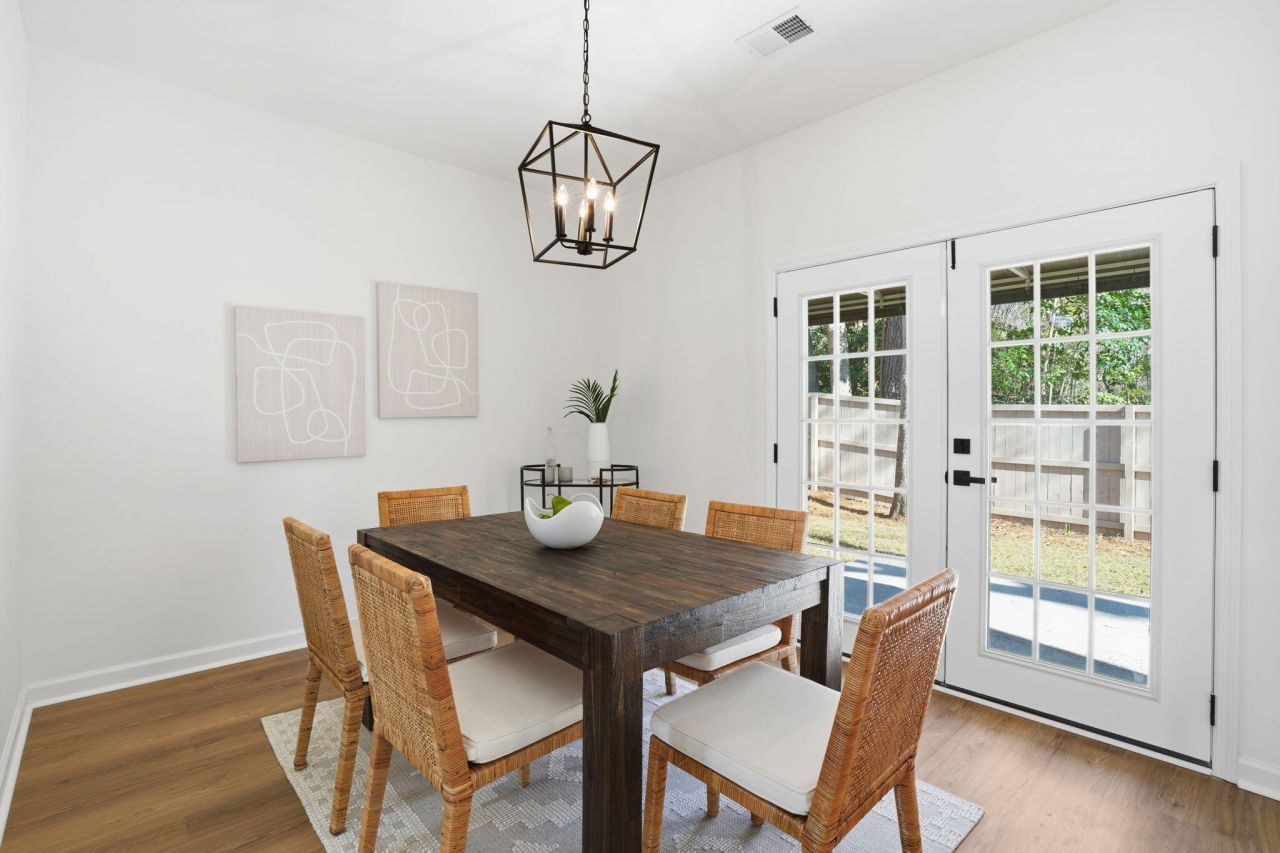 1946 Treebark Drive Photo 7