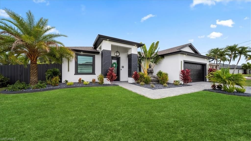 927 SW 25th St, Cape Coral, FL 33914 Photo