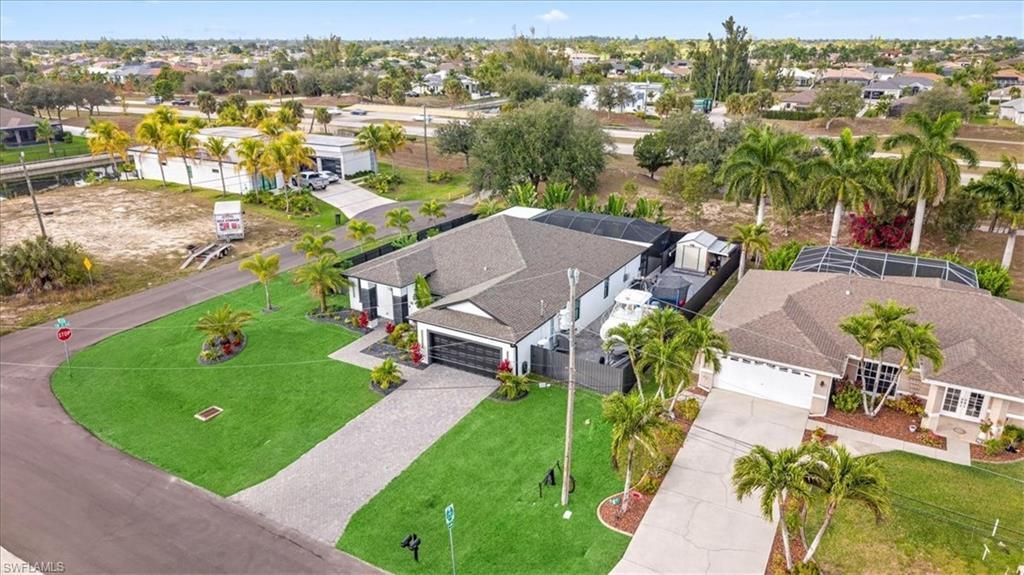 927 SW 25th St, Cape Coral, FL 33914 Photo