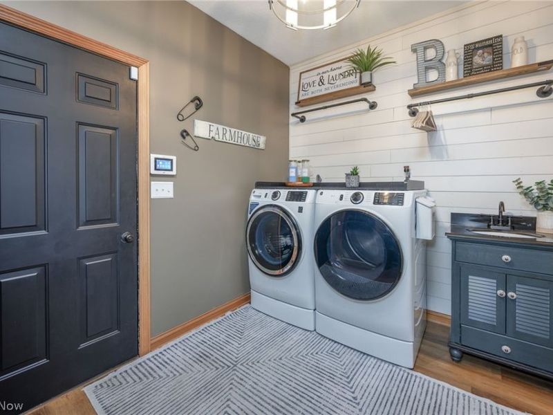 1238 Maxfli Drive, Akron, OH 44312 Photo 18