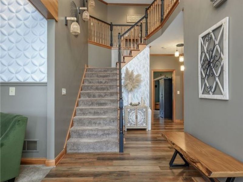 1238 Maxfli Drive, Akron, OH 44312 Photo 2