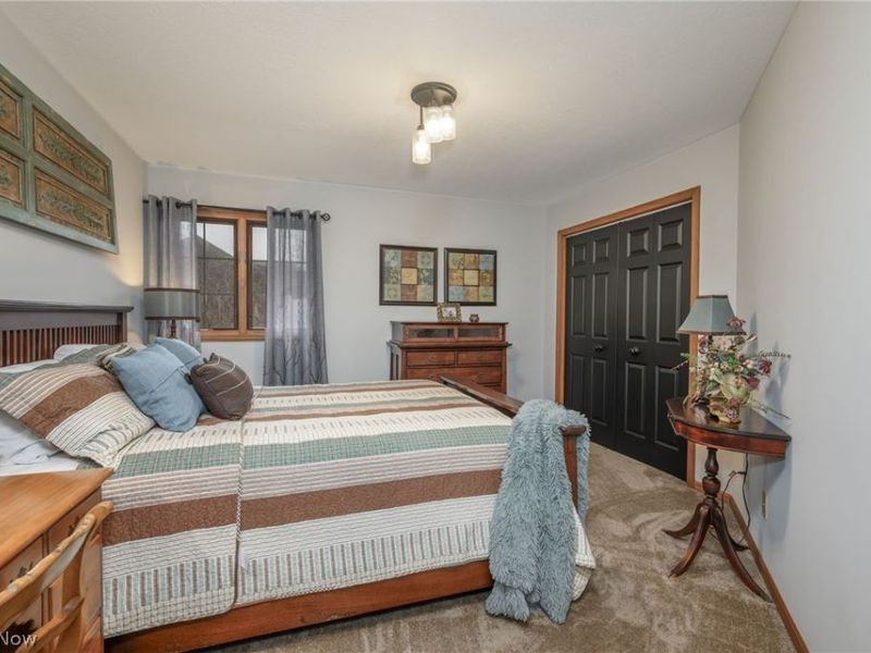 1238 Maxfli Drive, Akron, OH 44312 Photo 30