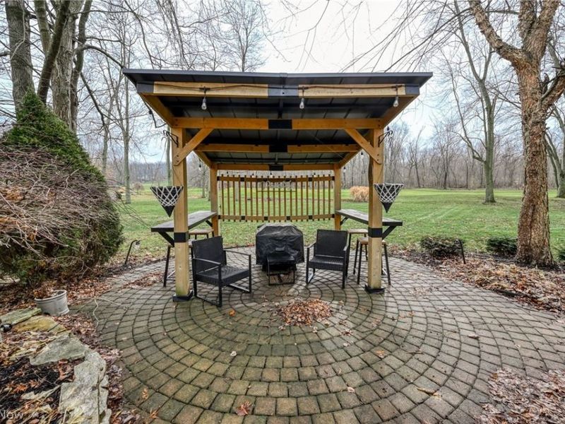 1238 Maxfli Drive, Akron, OH 44312 Photo 43