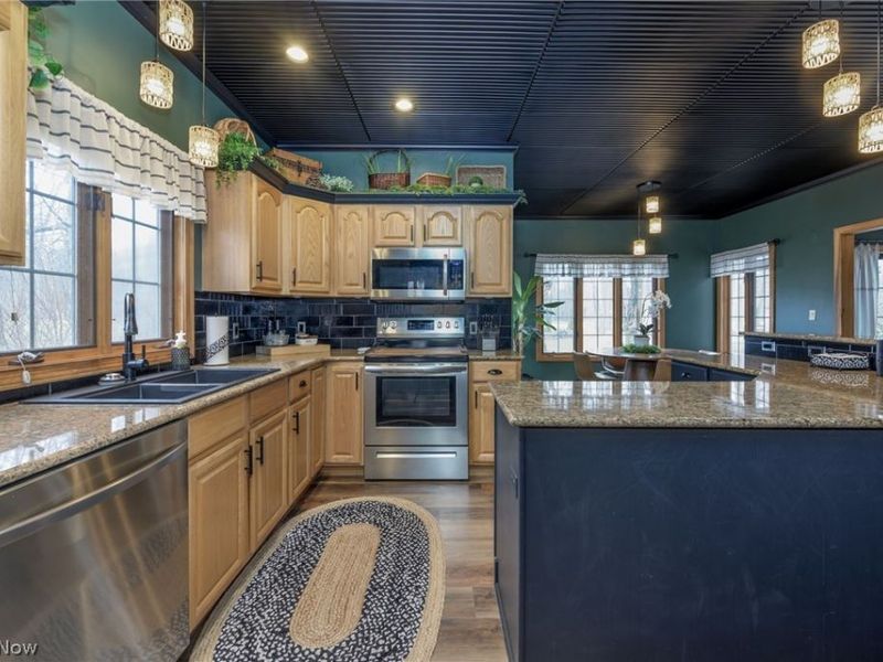 1238 Maxfli Drive, Akron, OH 44312 Photo 8