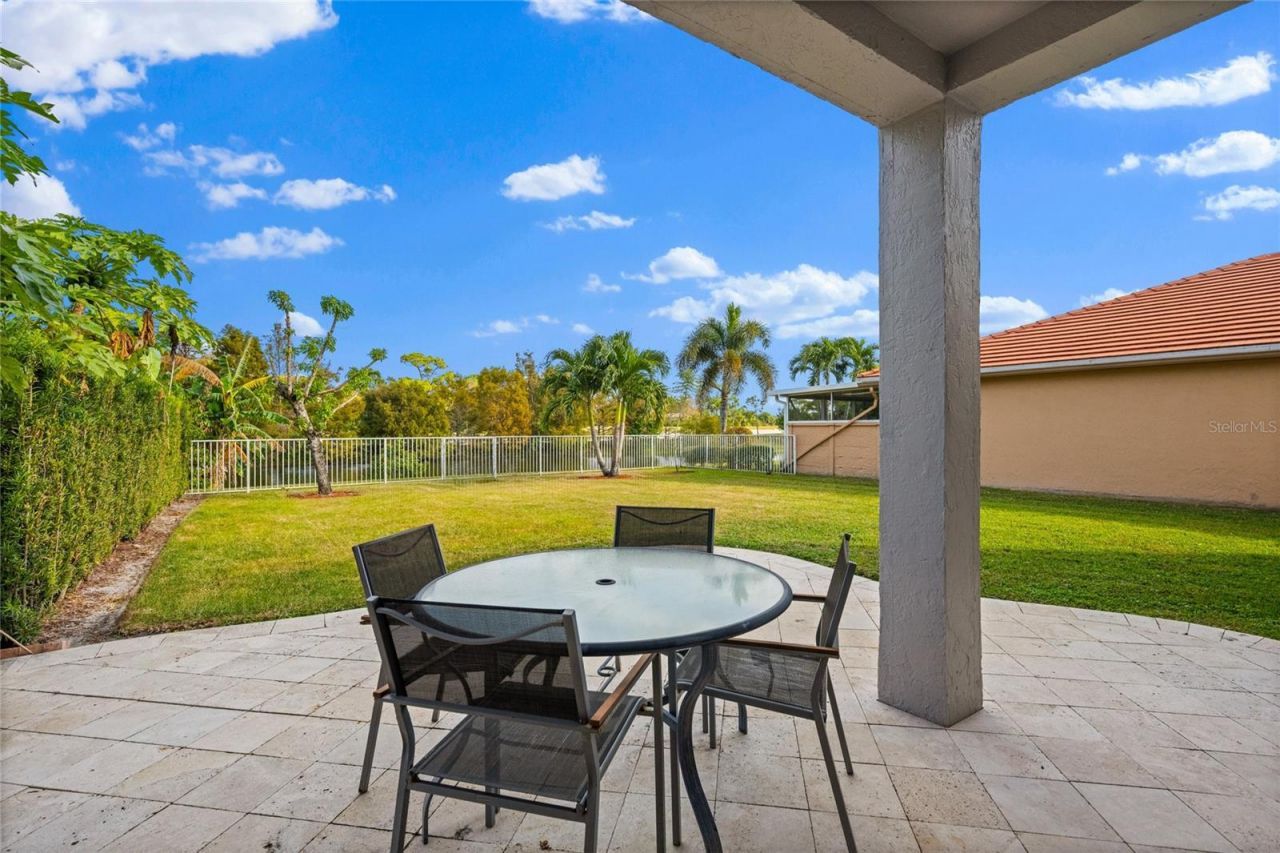 1628 S Club Drive, Wellington, FL 33414 Photo