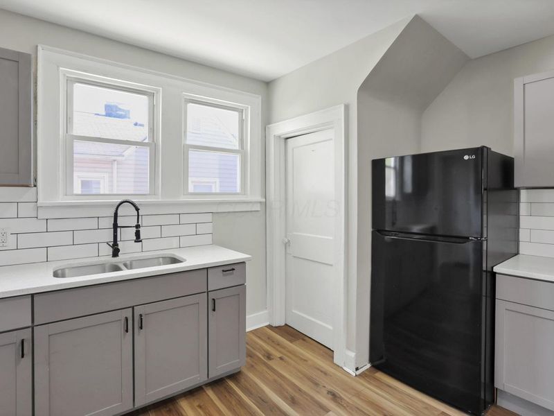 1384 E 23rd Avenue, Columbus, OH 43211 Photo 18