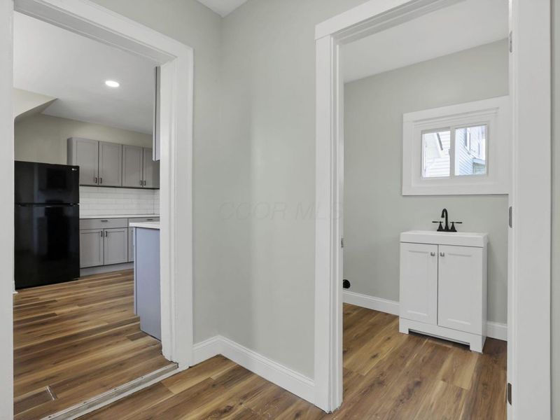 1384 E 23rd Avenue, Columbus, OH 43211 Photo 21