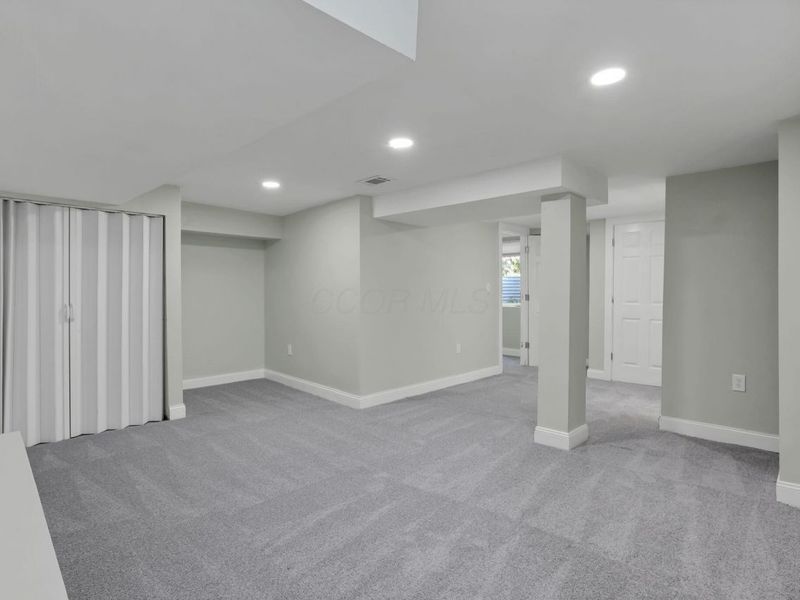 1384 E 23rd Avenue, Columbus, OH 43211 Photo 33