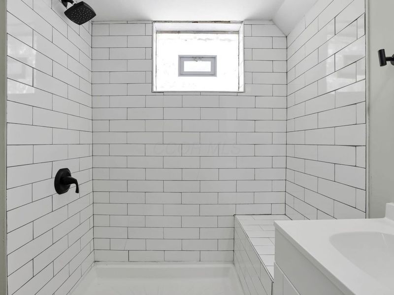 1384 E 23rd Avenue, Columbus, OH 43211 Photo 39