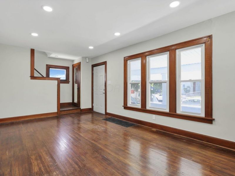 1384 E 23rd Avenue, Columbus, OH 43211 Photo 8