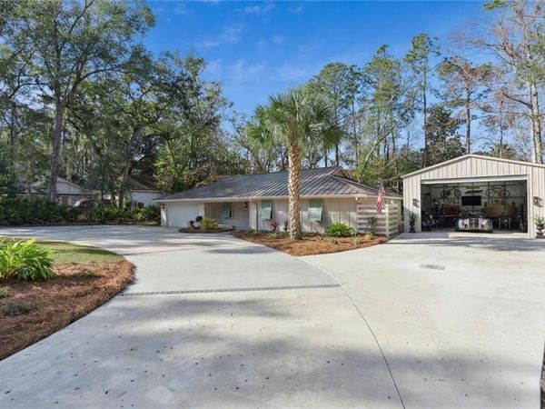 127 Dodge Road, St. Simons Island, GA 31522