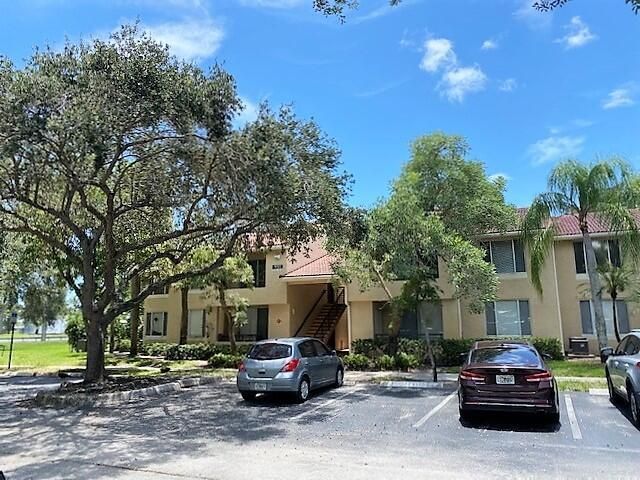 931 Lyons Road, Unit 4201, Coconut Creek, FL 33063 Photo